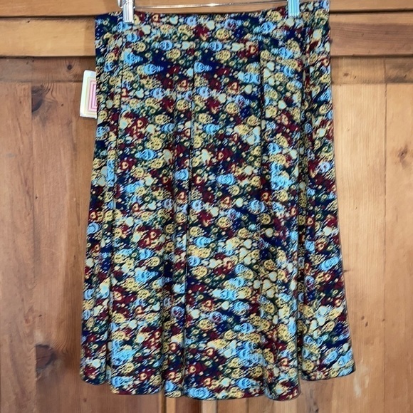 NWT LulaRoe Madison Pleated Skirt Sz. L - Picture 10 of 16